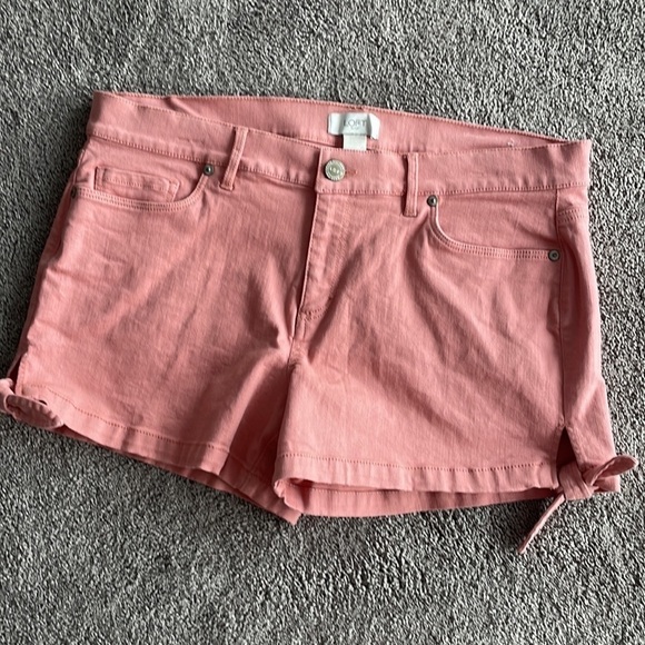 Loft Shorts‎ - Picture 1 of 8